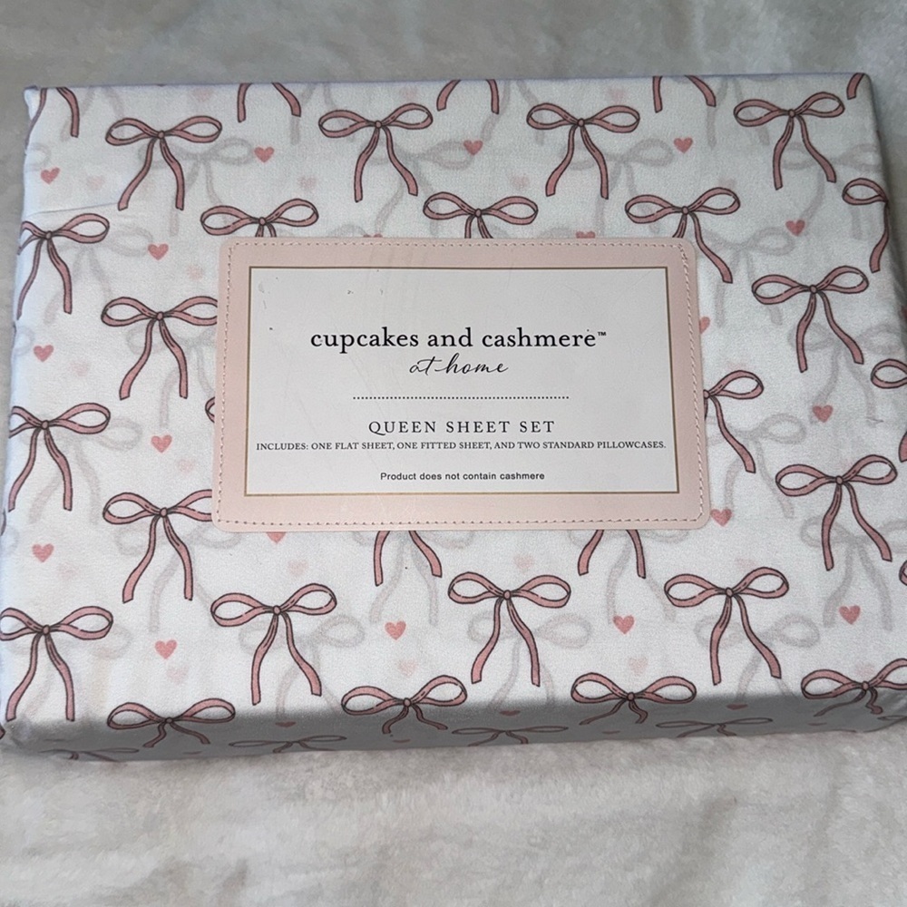 Cupcakes & Cashmere Pink Bows And Hearts QUEEN SIZE Sheet Set Coquette 2025 🩷🎀